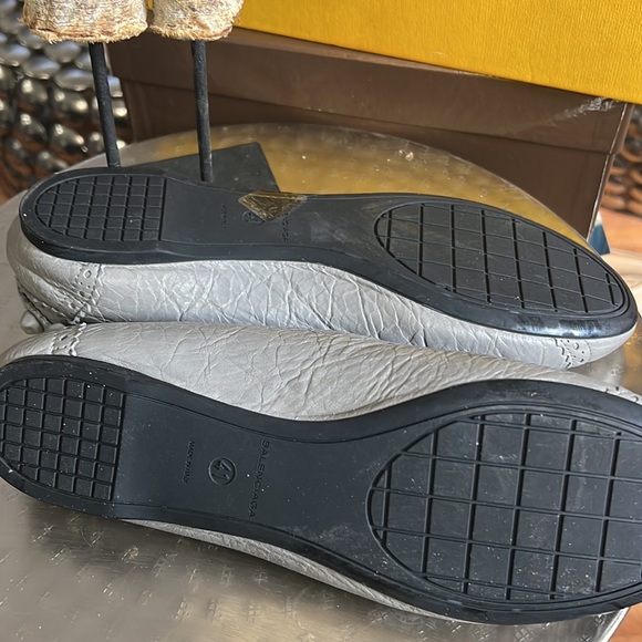 Balenciaga shoes - Picture 3 of 8